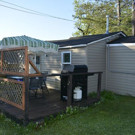 Trent River Cottages Hastings Exterior photo