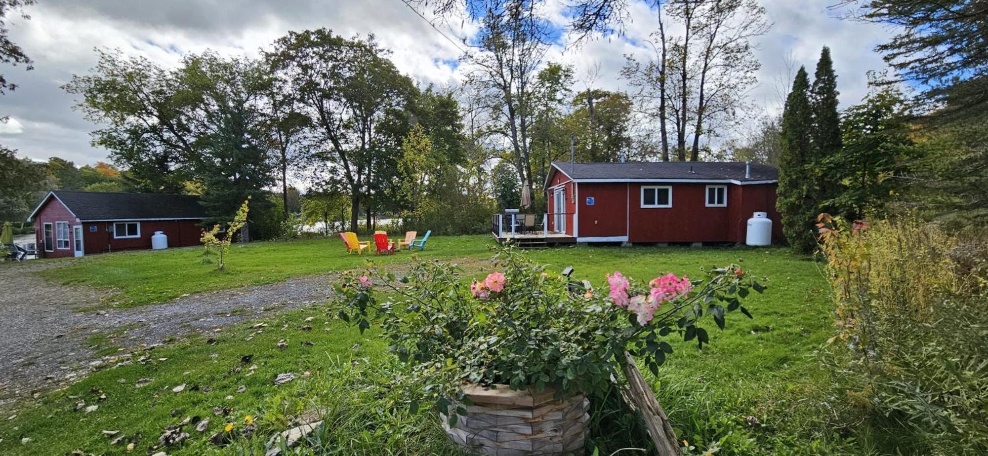 Trent River Cottages Hastings Exterior photo